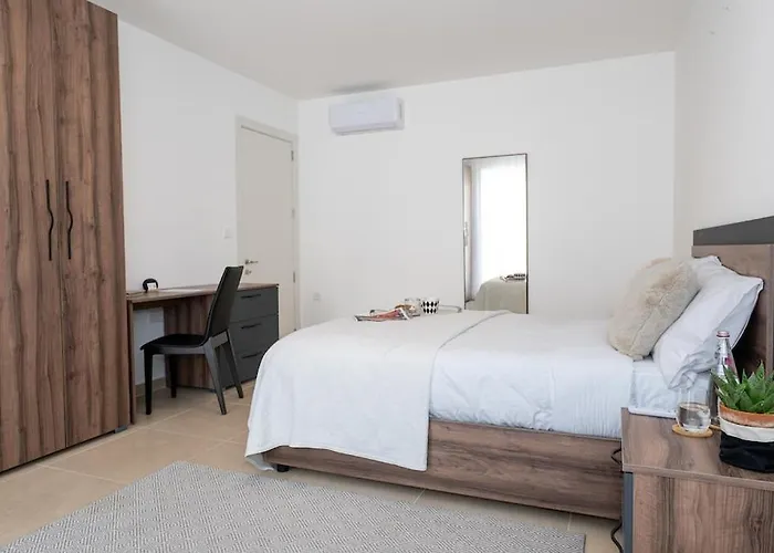 Апартаменты Luxury Valley Views C5 *