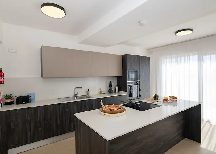 Luxury Valley Views C5